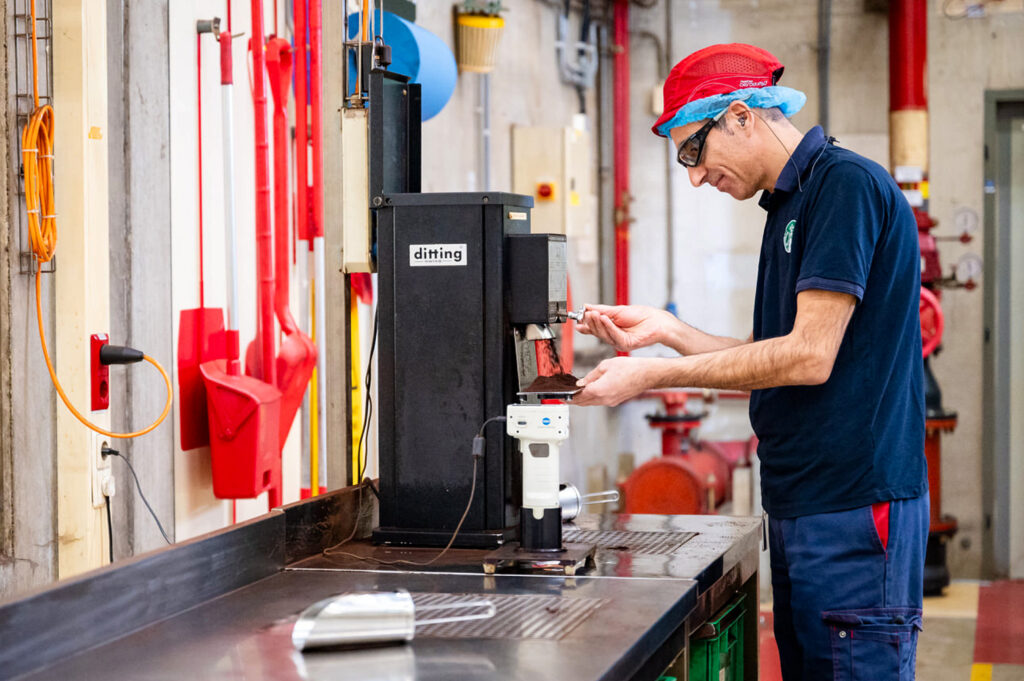 Fotografie fabriek Starbucks 12